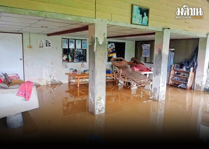 สงขลาอ่วม! ฝนถล่ม แถมน้ำทะเลสาบหนุนท่วมบ้าน 4 อำเภอ