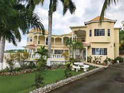 From a dream to coastal splendour in Ironshore