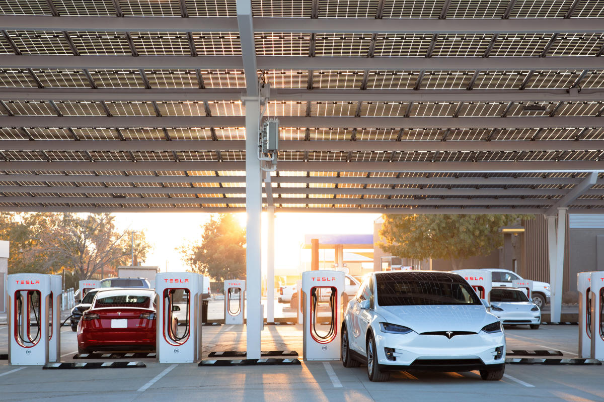 Tesla’s congestion fee bills $1 a minute to charge your car past 90 percent