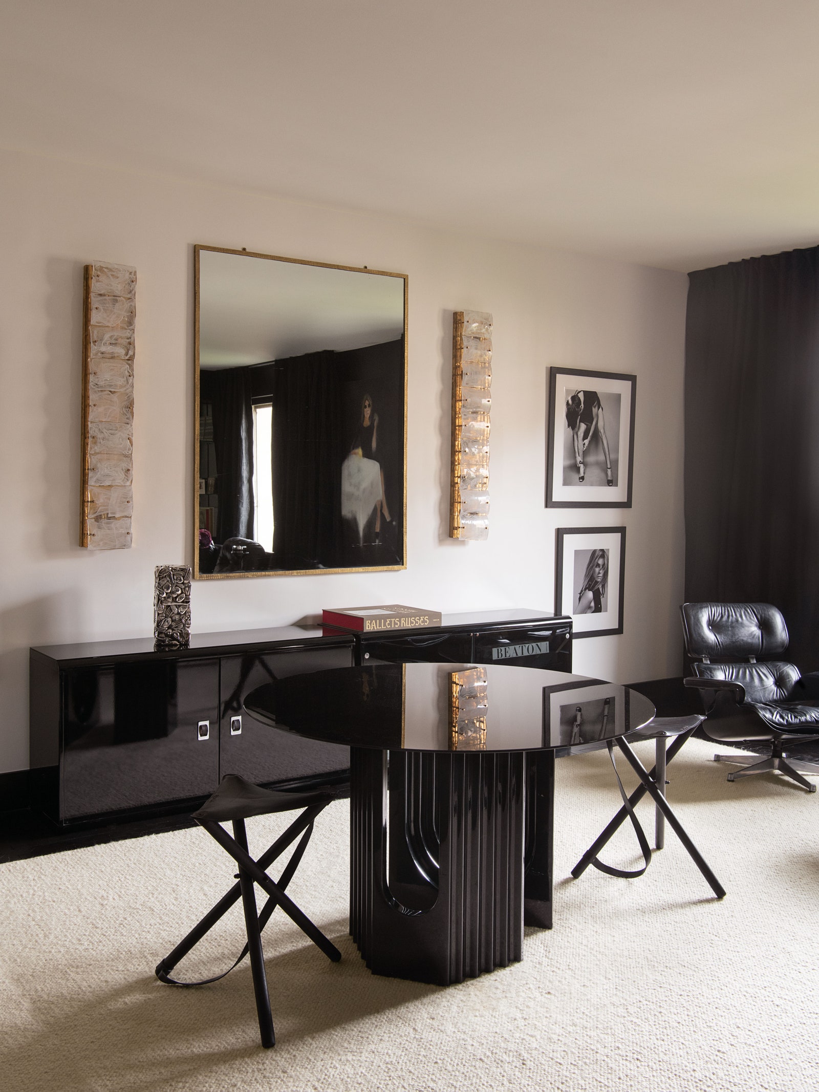 Inside Iconic Fashion Editor Carine Roitfeld’s Paris Bachelorette Pad