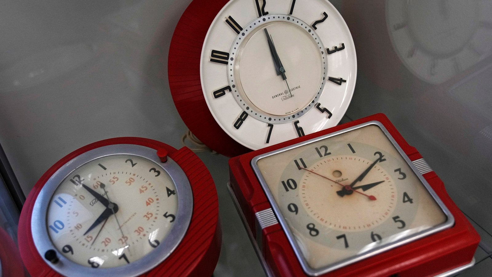 Eliminating daylight saving time has health and safety benefits, doctors say