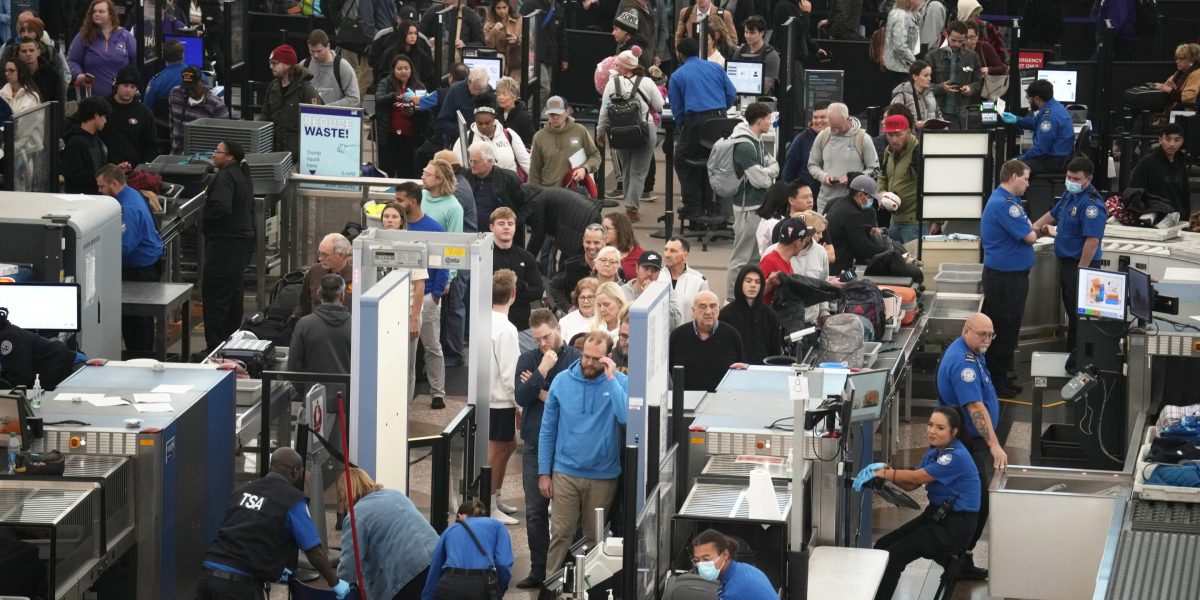 Record crowds are traveling for Thanksgiving this year as over 55 million Americans will hit the road for turkey time