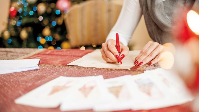 From digital cookbooks to greeting cards, try these tech tips to ease holiday stress