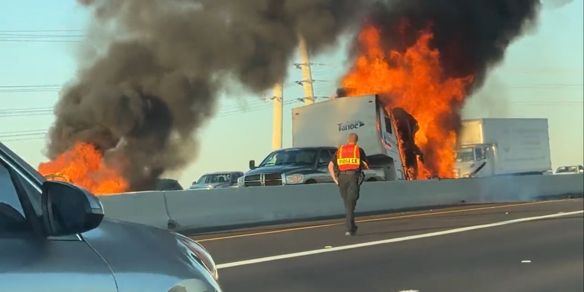 Car, trailer catch fire after crash on Loop 202 in Tempe