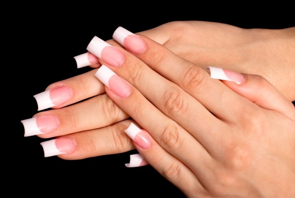 Top 10 Buzz-Worthy Deep French Manicure Trends