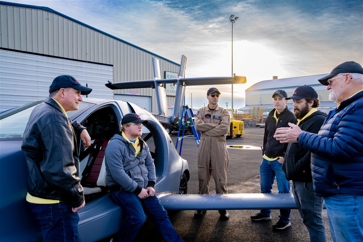 ‘It was almost like a timeless moment’: Prineville creator’s ‘flying sports car’ soars in its maiden flight