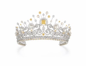 Tiaras Are Back — and Chaumet Is Here for It