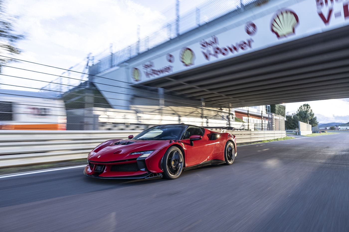 Ferrari SF90 XX Stradale Shatters Fiorano Lap Record