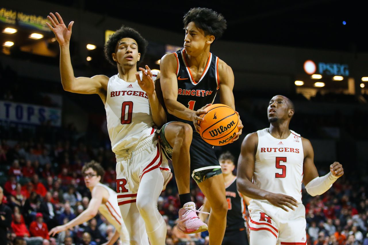 Rutgers basketball drops season opener against Princeton as offense sputters