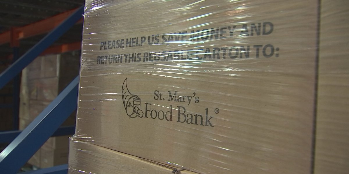 St. Mary’s Food Bank in Phoenix seeks extra help through holidays