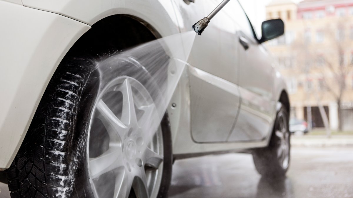 Should you wash your car at home or at a car wash?