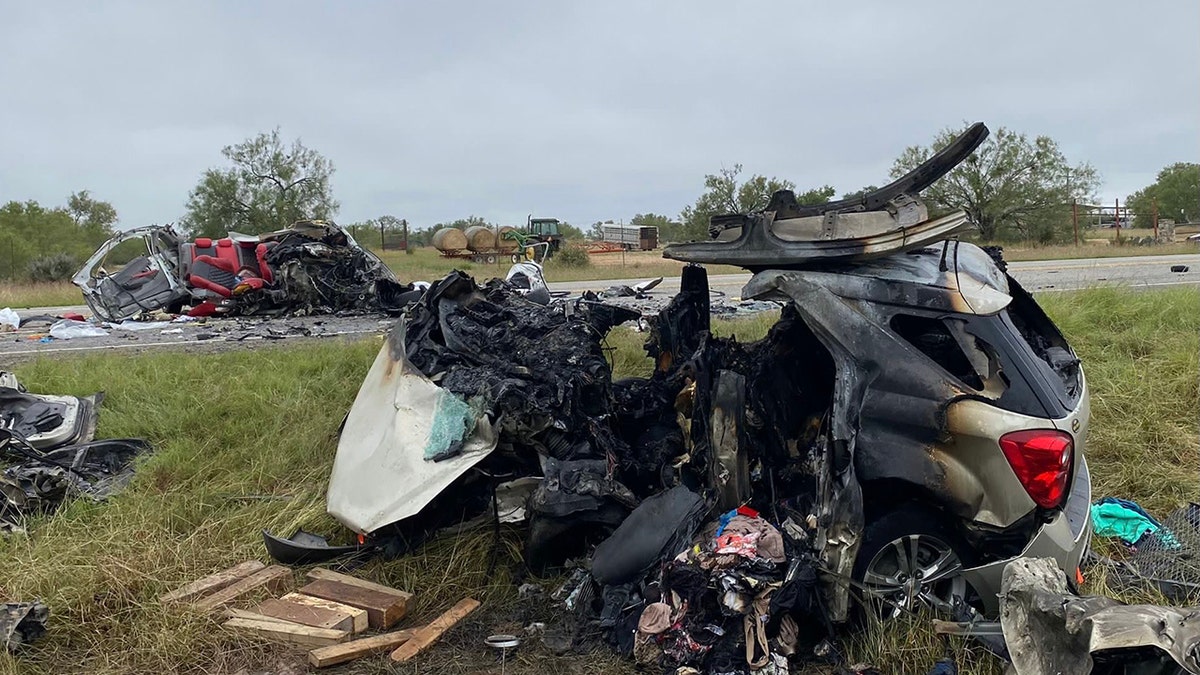 Suspected human smuggler in fatal Texas car crash identified as 17-year-old Honduran