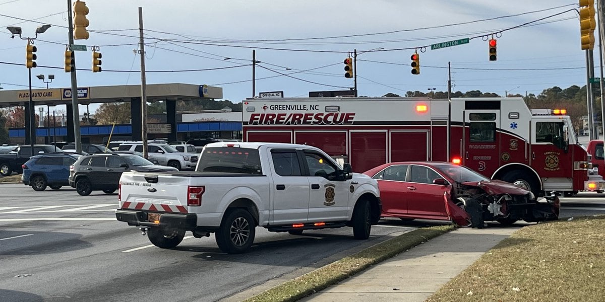 Car collides with utility pole in Greenville Wednesday morning