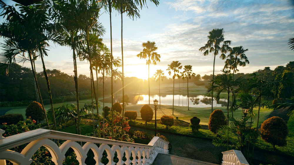 Elevate Your Game: Emeralda Golf Club, Indonesia’s Pinnacle of Luxury