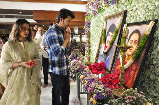 Celebrities pay their homage to Superstar Krishna on his first remembrance day