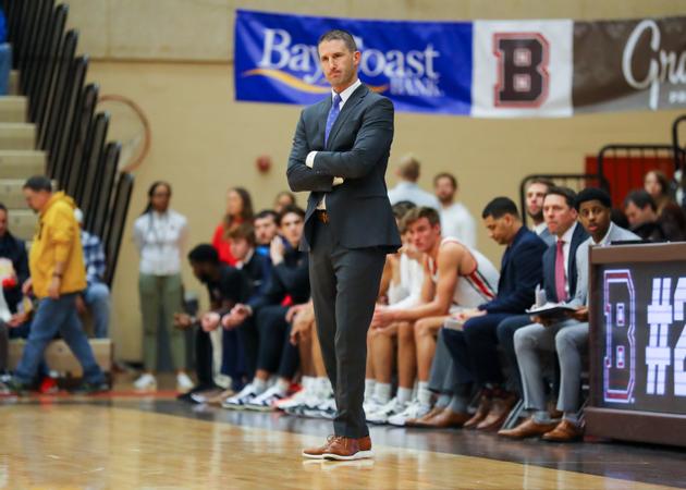 Men’s Basketball Begins Season at Colgate on Monday