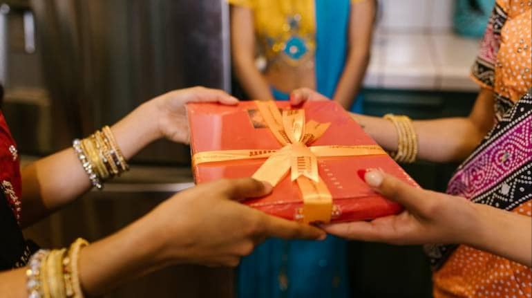 Diwali cash bonus or gadgets or gift cards? What Indians want from their employers