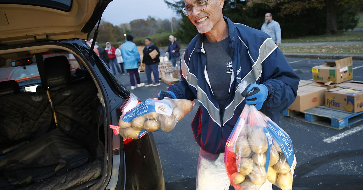 More local families seek help from food bank