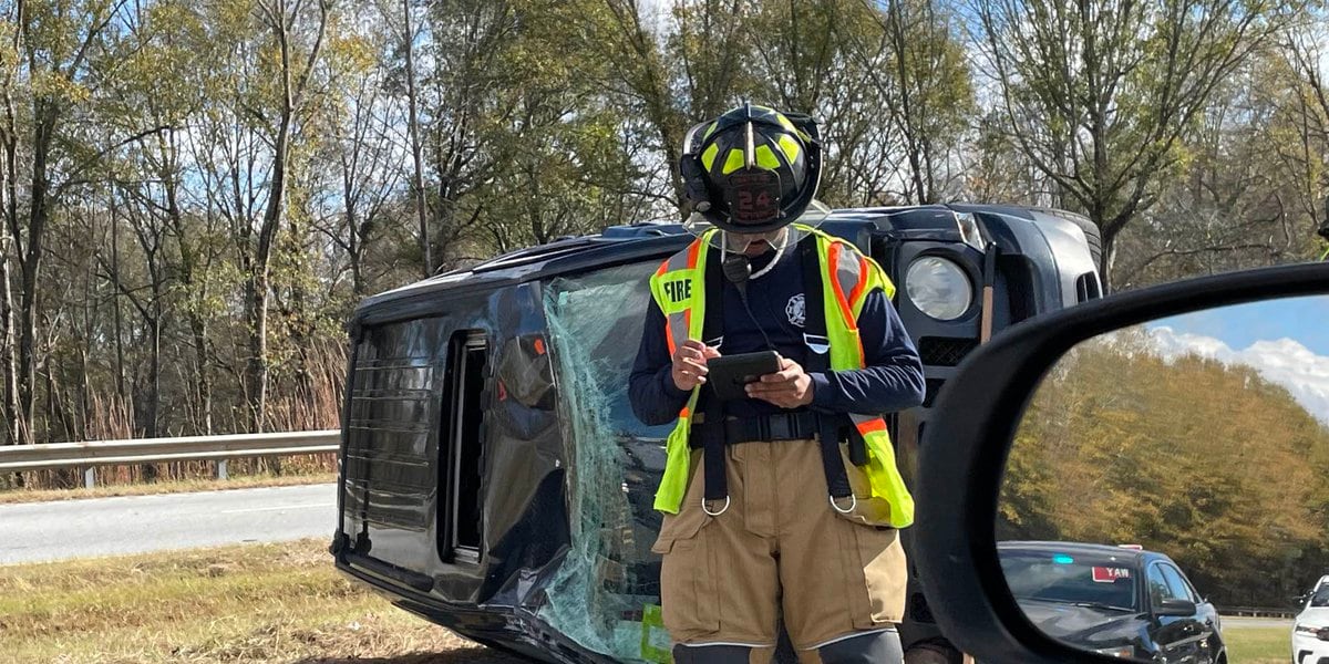 TRAFFIC: Flipped car blocks traffic highway in Greenville County