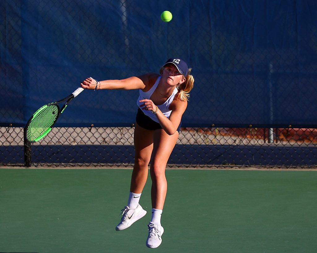 Aptos edged by Santa Catalina in first-round match