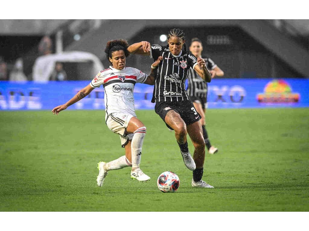 São Paulo vence o Corinthians na ida da final do Paulistão Feminino