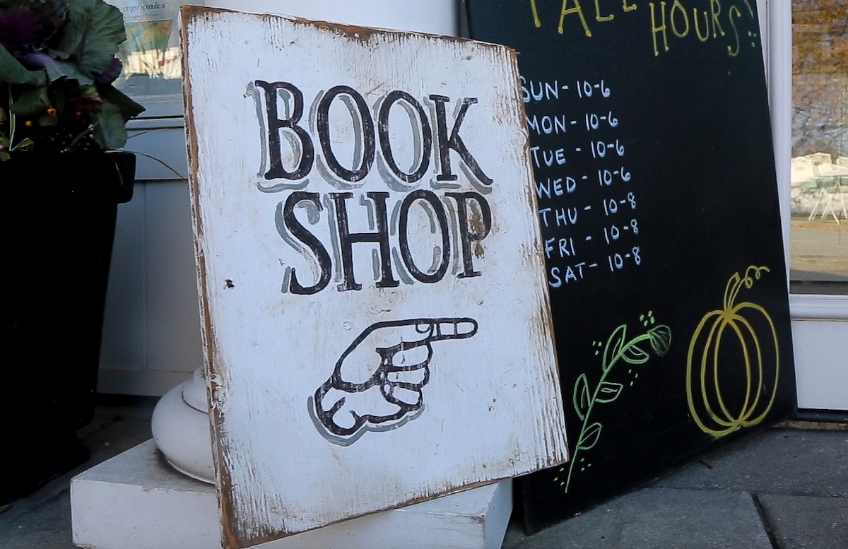 One Minute on the North Fork: A Book Place