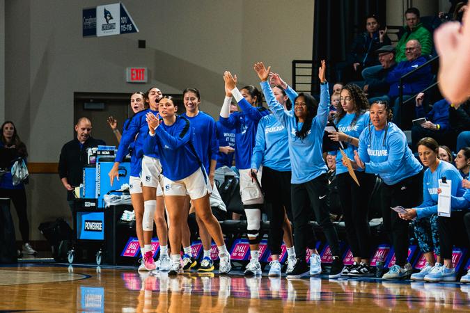 Women’s Basketball Returns to the Rankings, Snagging #25 in USA Today/Coaches Poll