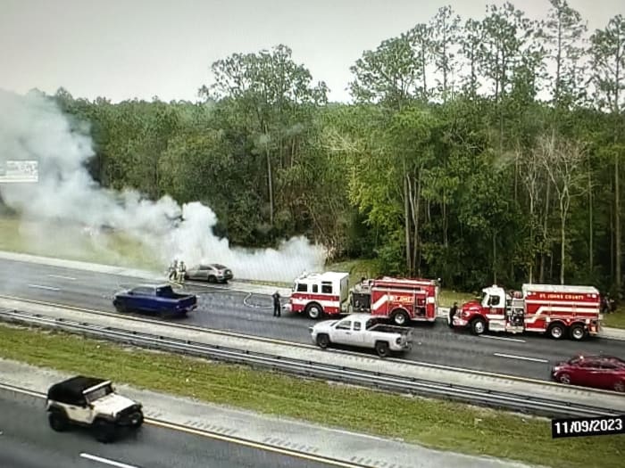 TRAFFIC ALERT: Multiple northbound lanes blocked on I-95 near International Golf Parkway due to car fire