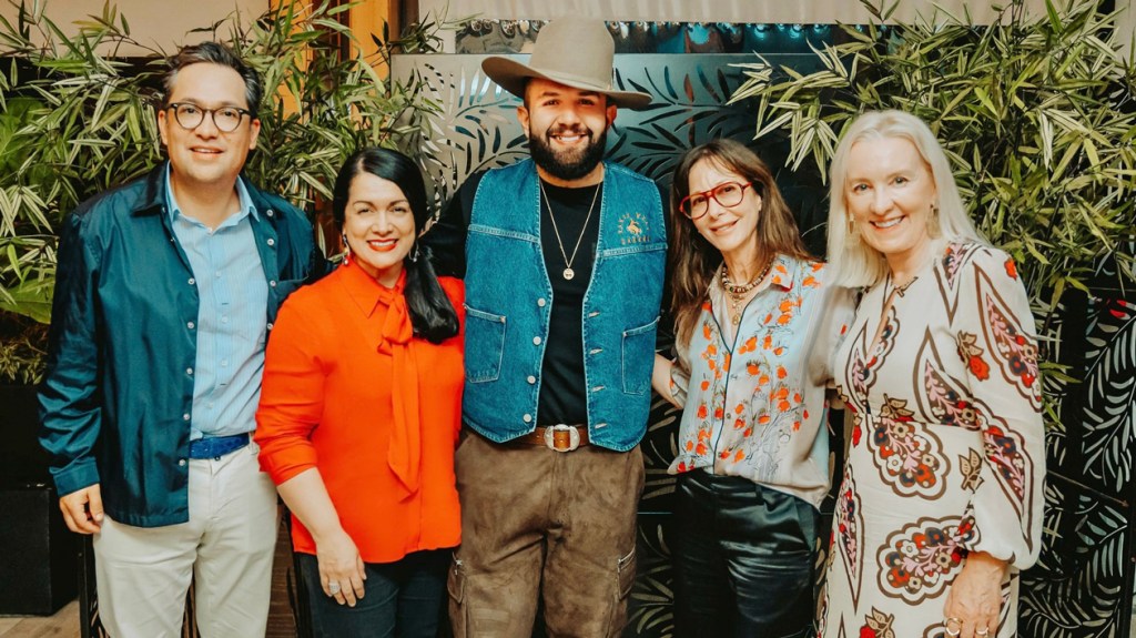 Carin León Signs Global Deal With Universal Music Publishing Group