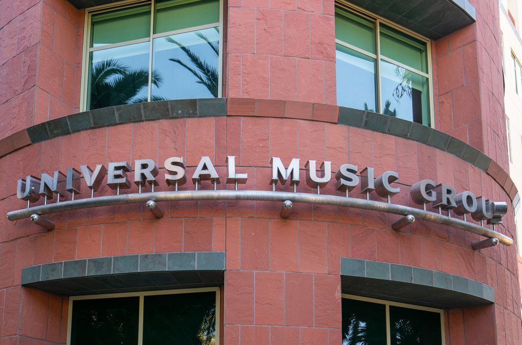 Universal Music Beats $750M Lawsuit Over Spotify Equity Filed By ’90s Rap Duo Black Sheep