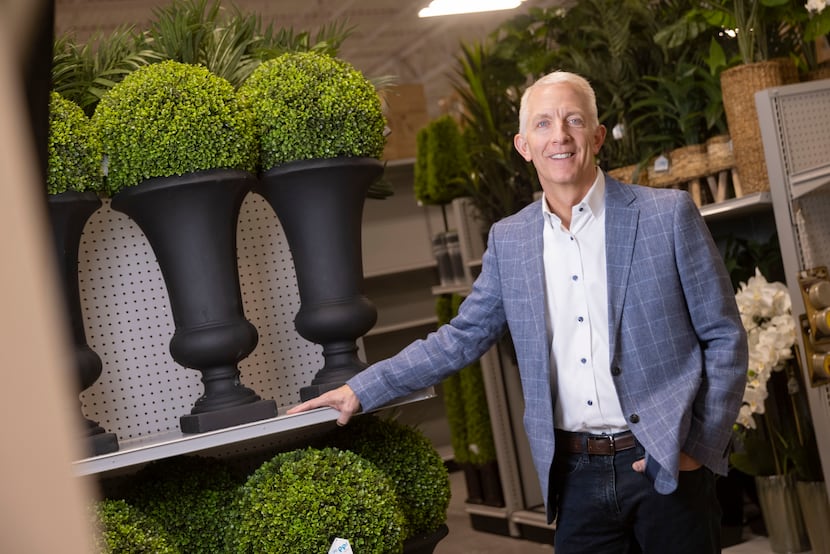 At Home CEO Lee Bird to leave the Dallas-based home decor superstore chain