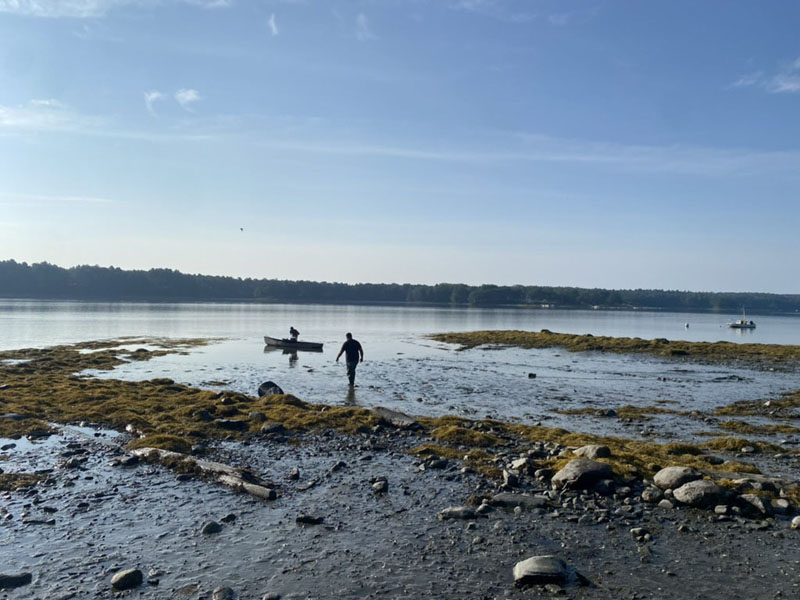 Shellfish Harvesters Offer Insight to Environmental Researcher – The Lincoln County News