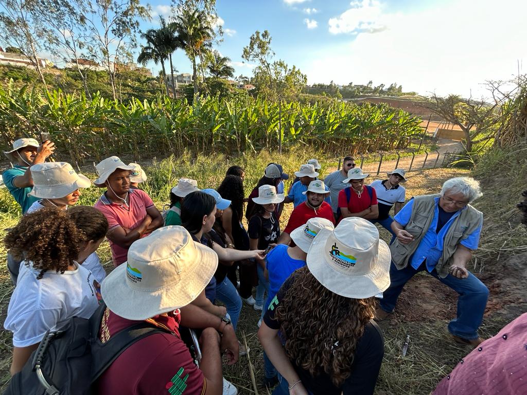 Embrapa realiza feira de solos durante Semana Nacional de Ciência e Tecnologia no IFPE