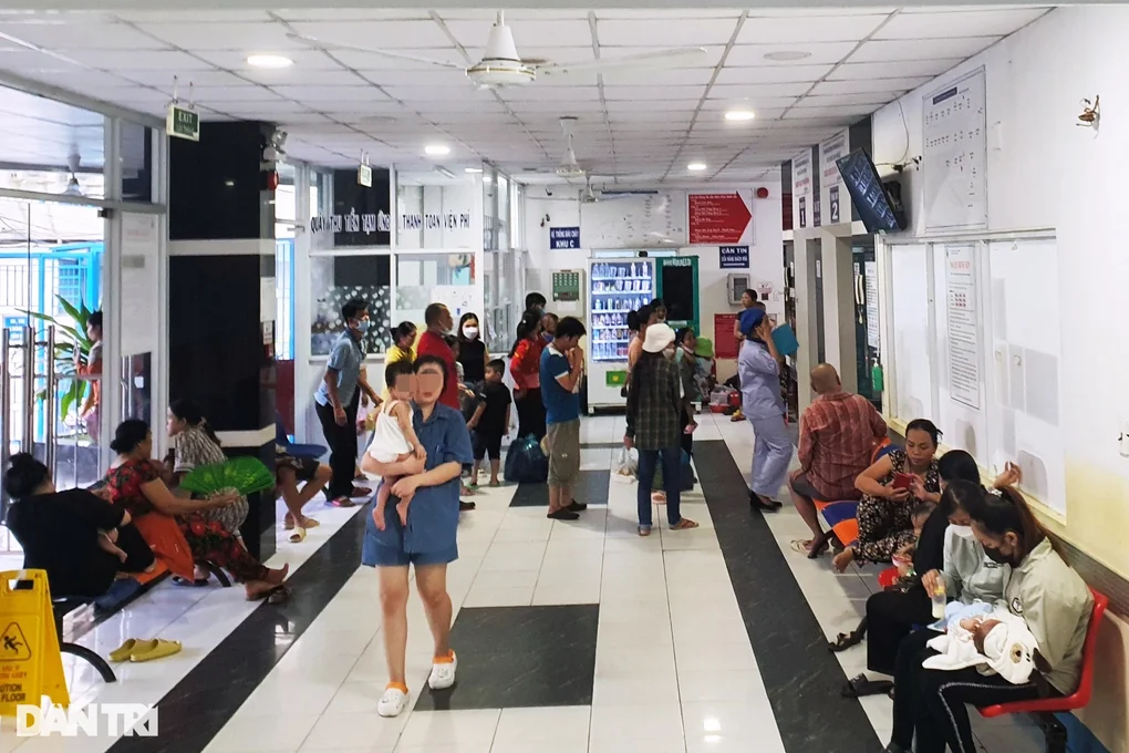 Lời gửi gắm của Giám đốc Bệnh viện Nhi đồng 1 trước khi bàn giao vị trí - 2 Lời gửi gắm của Giám đốc Bệnh viện Nhi đồng 1 trước khi bàn giao vị trí - 2