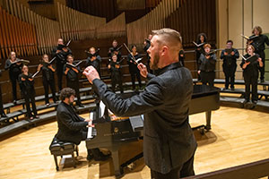 UW Choirs Present ‘Journeys’ Nov. 11