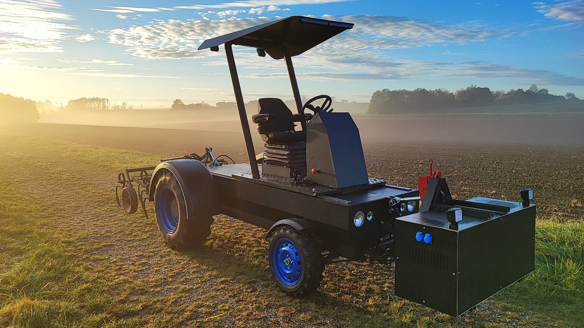 New modular development kit for e-tractors