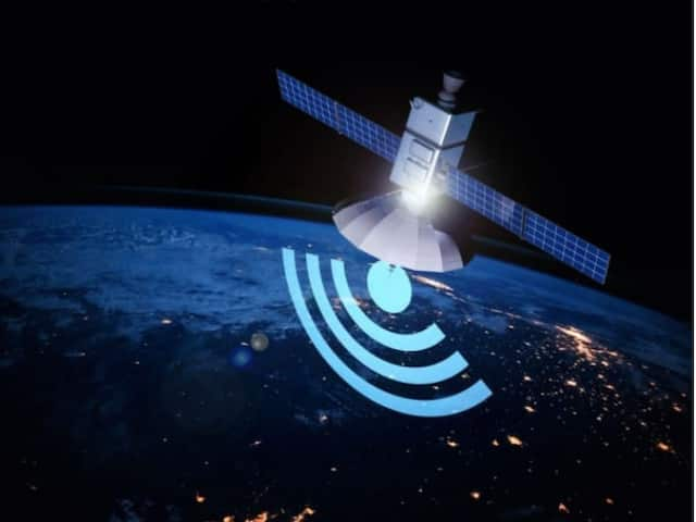 BharatNet Project: अब सैटेलाइट के जरिए हर गांव में पहुंचेगा हाई स्पीड इंटरनेट, प्राइवेट कंपनियां भी जुड़ेंगी