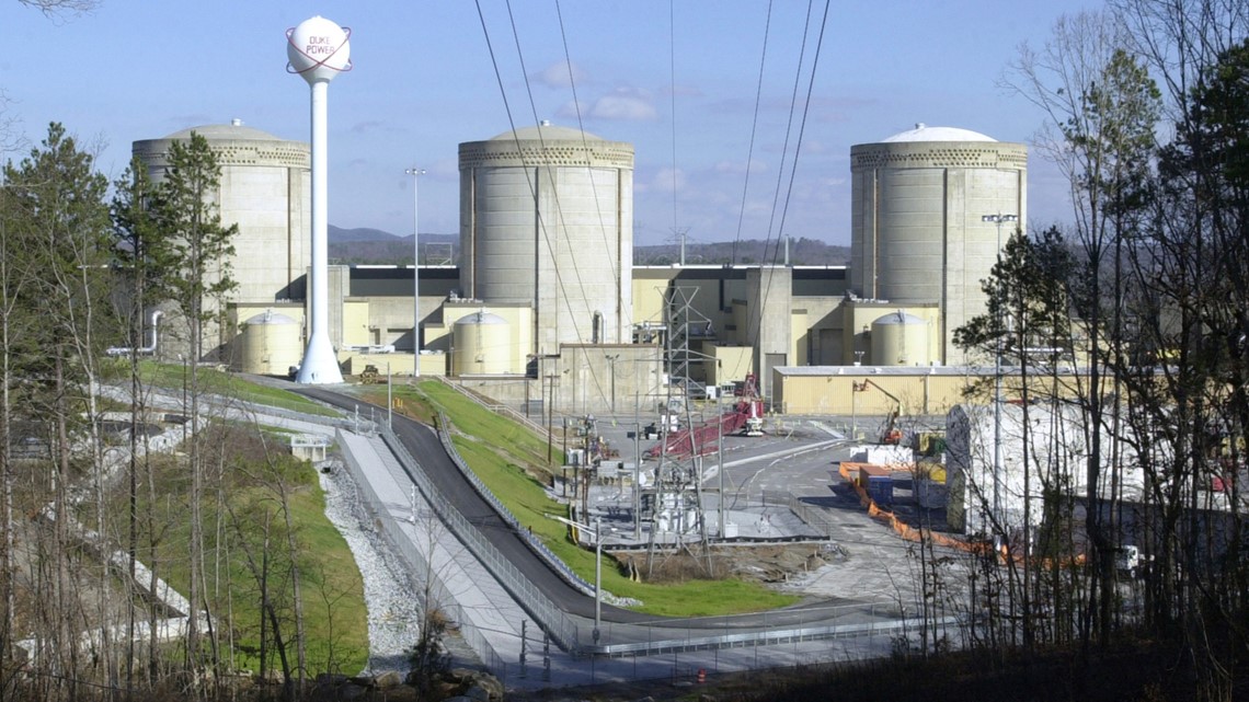 Car with Arkansas tag crashes through gate at South Carolina nuclear plant before pop-up barrier stops it