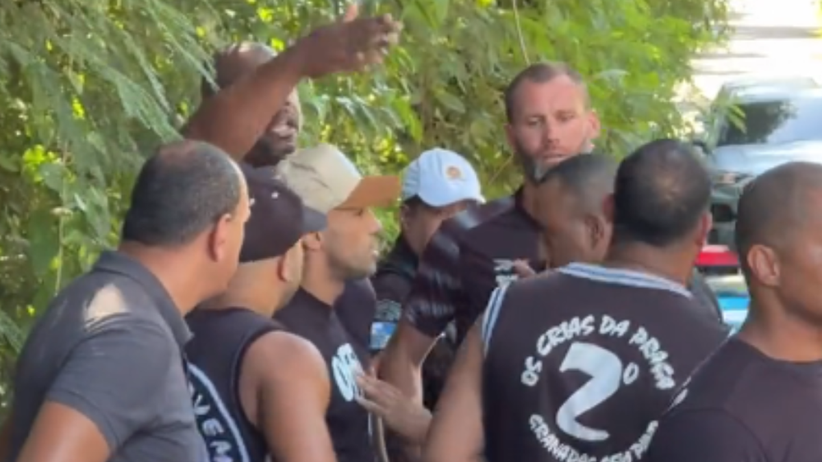 A maior pipocada do futebol brasileiro? Líder da Série A vive dia tenso antes de treino no CT