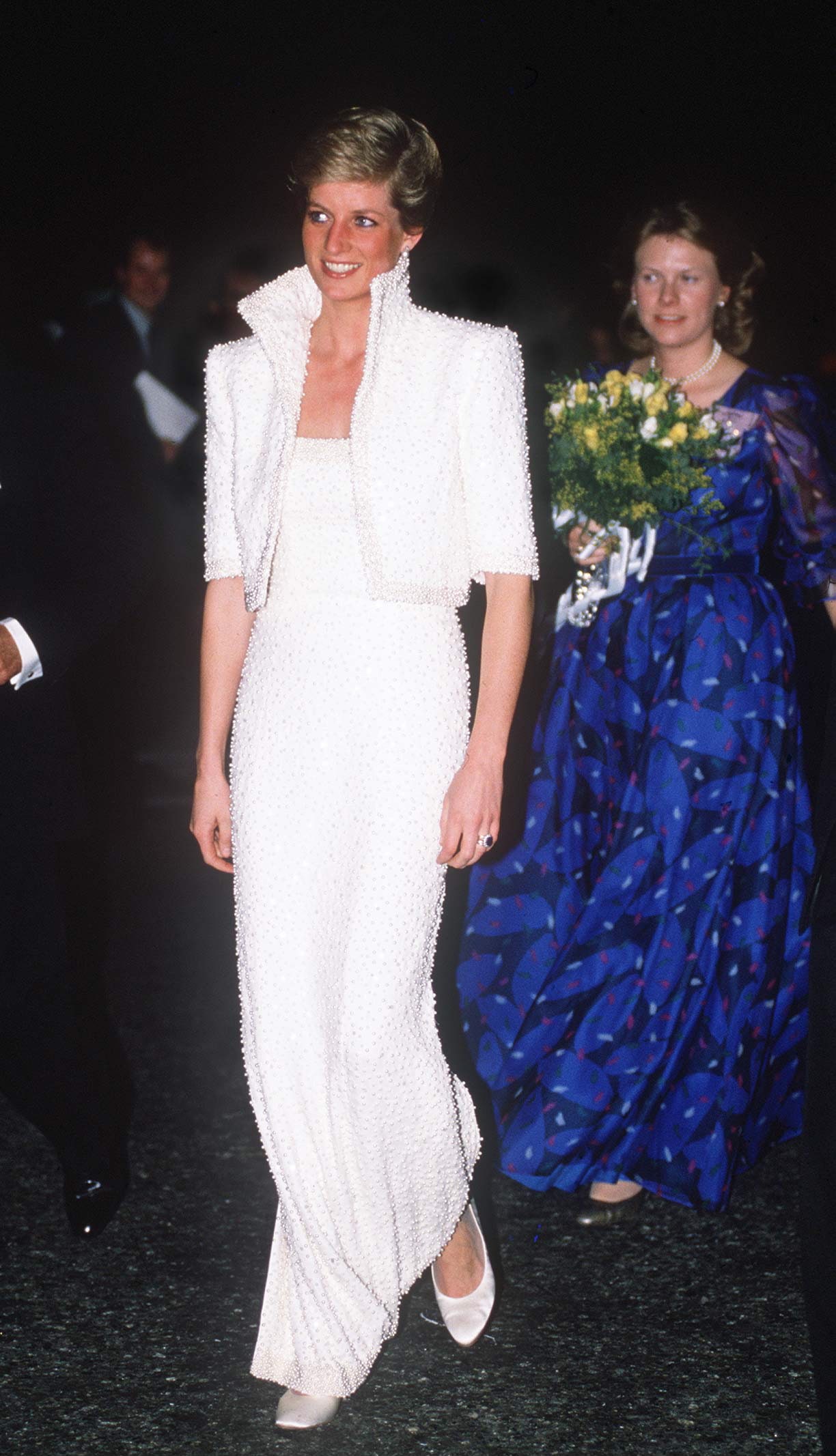 That Time Princess Diana Out-Fashioned Everyone At The Fashion Awards In An “Elvis Dress”