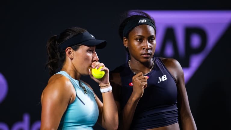 WTA Finals semifinal previews: Jessica Pegula vs. Coco Gauff; Iga Swiatek vs. Aryna Sabalenka