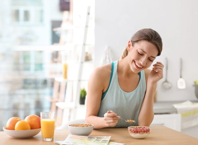 6 Proven Ways Eating Breakfast Can Help You Lose Weight