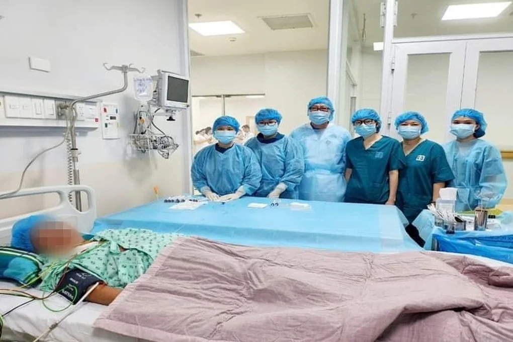 Bác sĩ bệnh viện tuyến cuối nói gì về liệu pháp CAR-T cell trị ung thư máu? - 2 Bác sĩ bệnh viện tuyến cuối nói gì về liệu pháp CAR-T cell trị ung thư máu? - 2