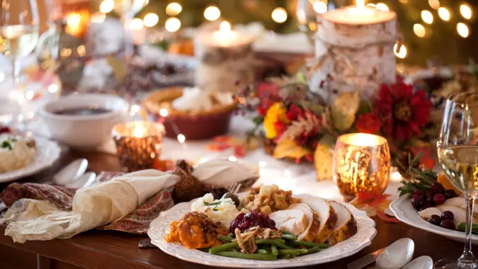 11 Tips To Save on Electricity and Slash Your Utility Bill When Cooking Holiday Meals