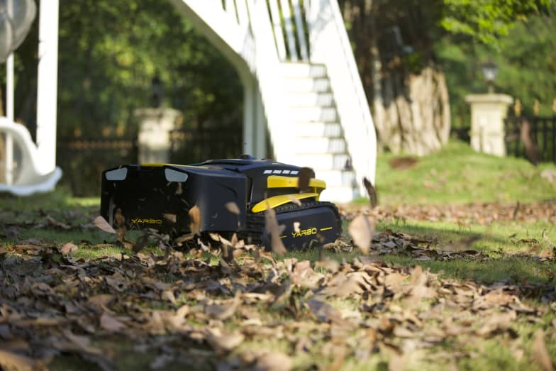 High-Tech Gadgets for Leaf Removal