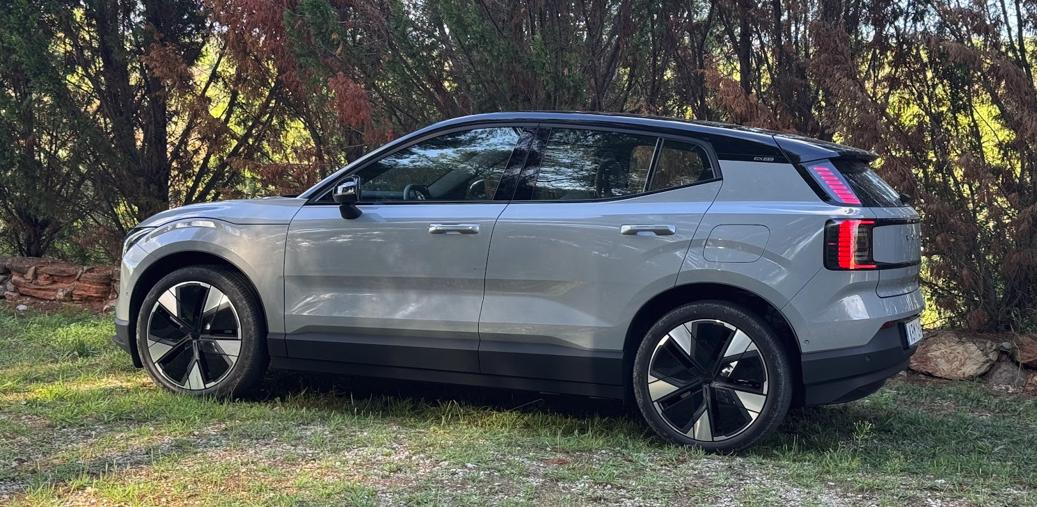 Volvo EX30 first drive: this tiny, inexpensive electric SUV is also Volvo’s quickest car, ever