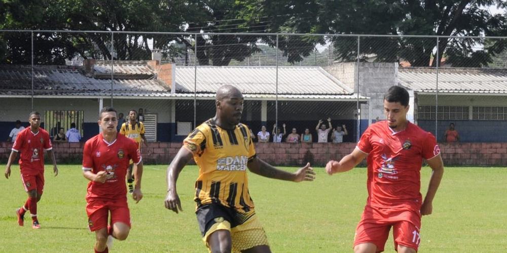 Futebol amador promove ajustes no calendário