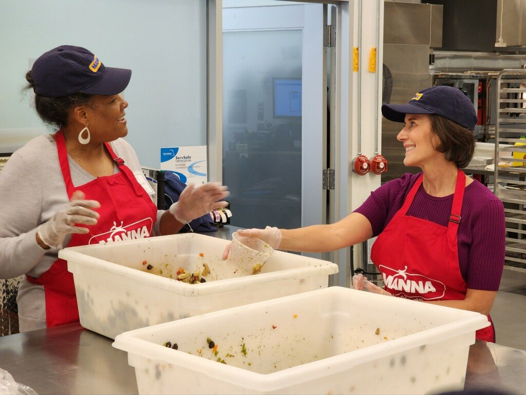 Human Services Secretary, MANNA, Healthcare Partners Discuss Work to Embed Food and Nutrition Supports in Medicaid