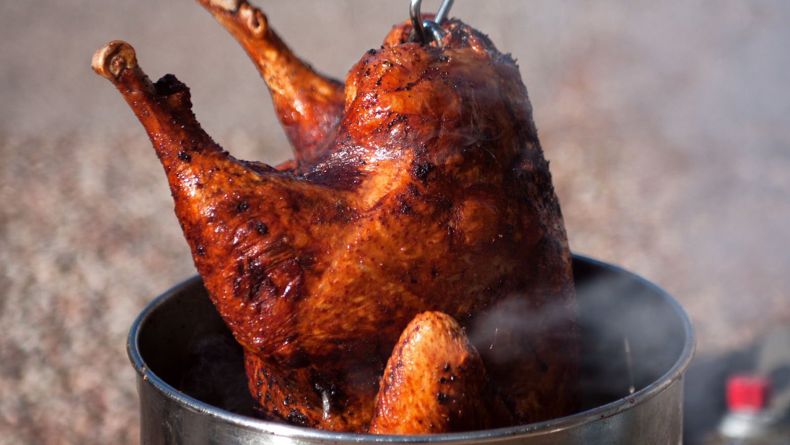 The Turkey Frying Tip To Make Sure You Use The Right Amount Of Oil