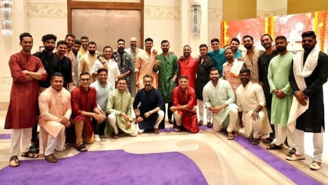 क्रिकेट जगत के इन सितारों ने अलग-अलग अंदाज में दी दिवाली की शुभकामनाएं
